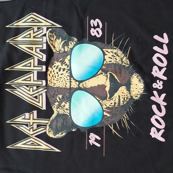 Def Leppard Tank - Picture 2 of 4